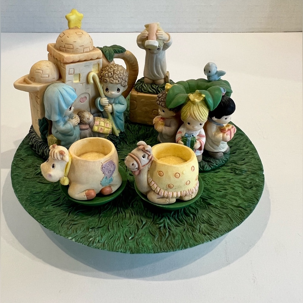 Precious Moments 1998 Nativity Mini Tea
Set Display INCOMPLETE missing spoon - Picture 13 of 13